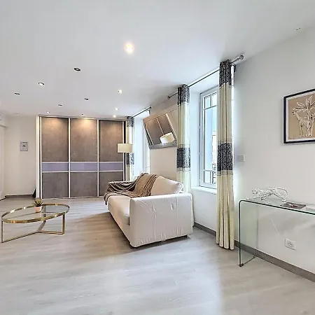 Vers Asm 4 Pers Clim Wifi Fontaine