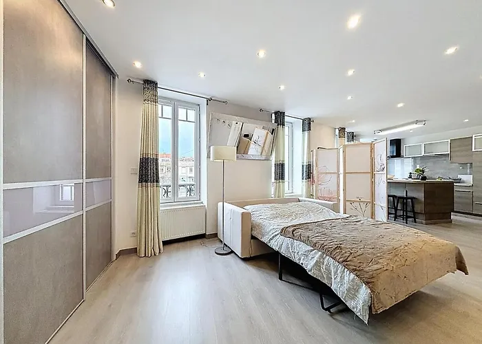 Vers Asm 4 Pers Clim Wifi Fontaine Appartement Clermont-Ferrand